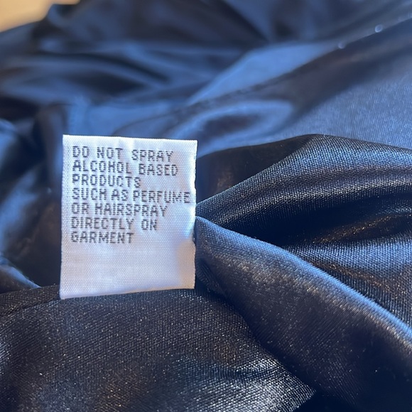 Formal, worn as Mother of the Bride long, black, dress with small train. Sz 14 - Picture 9 of 9